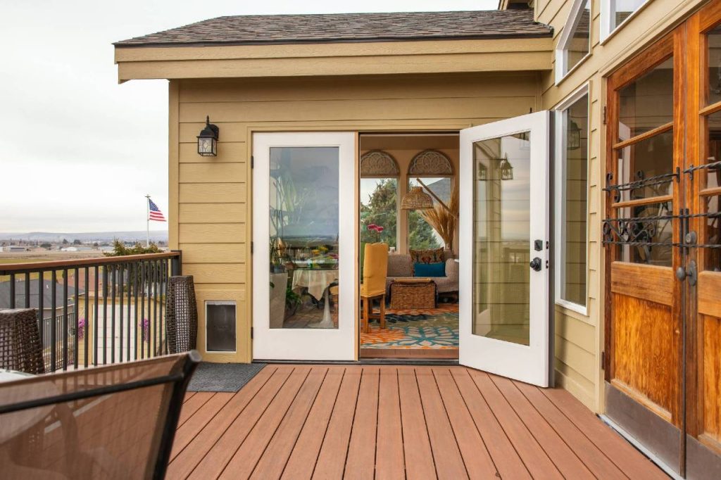 a beautifully installed deck